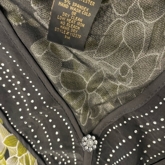 Design works sheer floral women’s blouse size mp - Picture 5 of 5